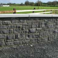Rubblestone wall and capping